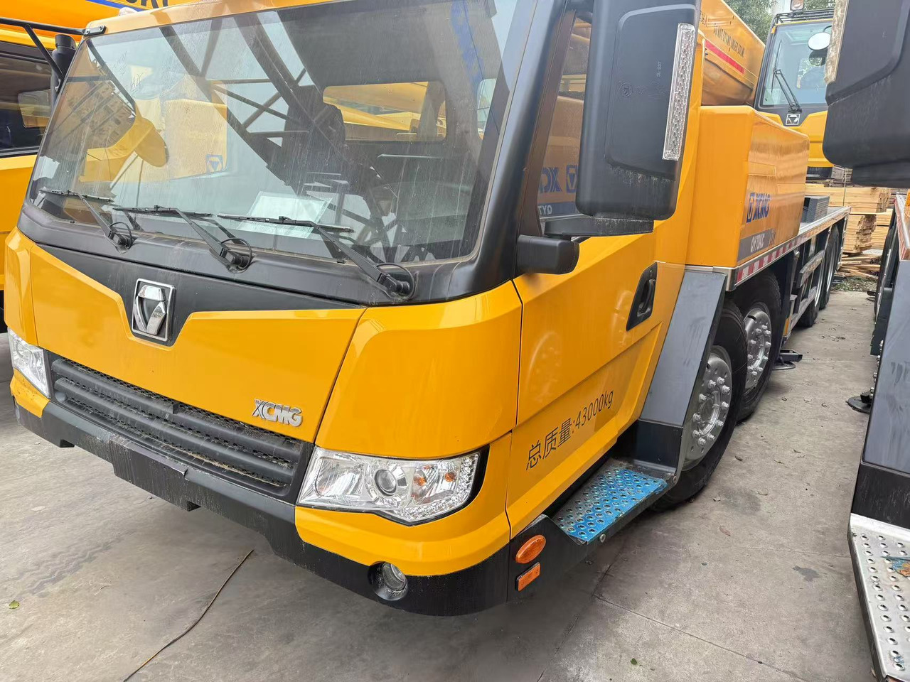 XCMG 70tons crane QY70K QY70 - Grue mobile: photos 3 XCMG 70tons crane QY70K QY70 - Grue mobile: photos 3