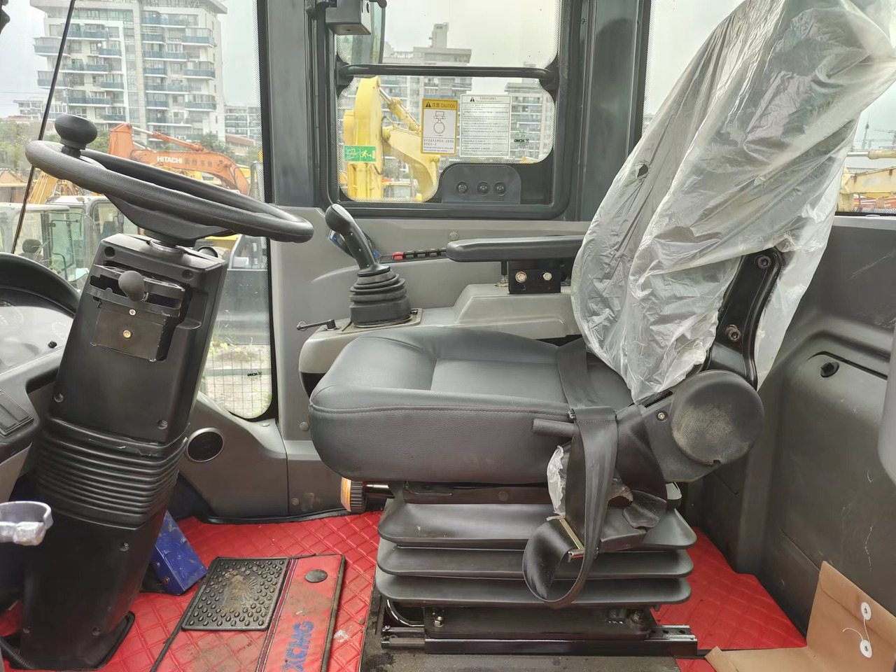 XCMG LW500KV - Chargeuse sur pneus: photos 3 XCMG LW500KV - Chargeuse sur pneus: photos 3