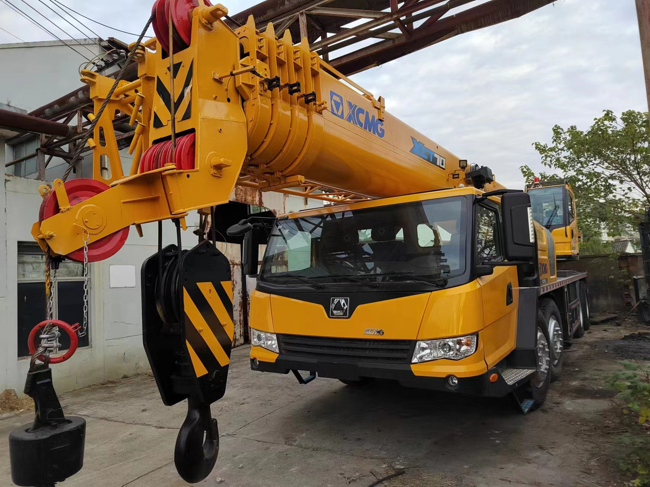 XCMG QY70K - Grue mobile: photos 1 XCMG QY70K - Grue mobile: photos 1