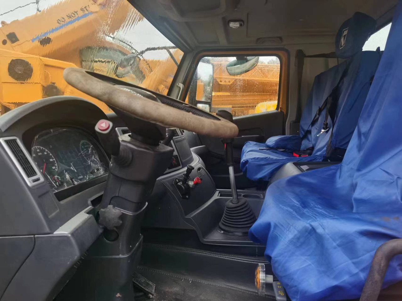 XCMG QY70K - Grue mobile: photos 3 XCMG QY70K - Grue mobile: photos 3