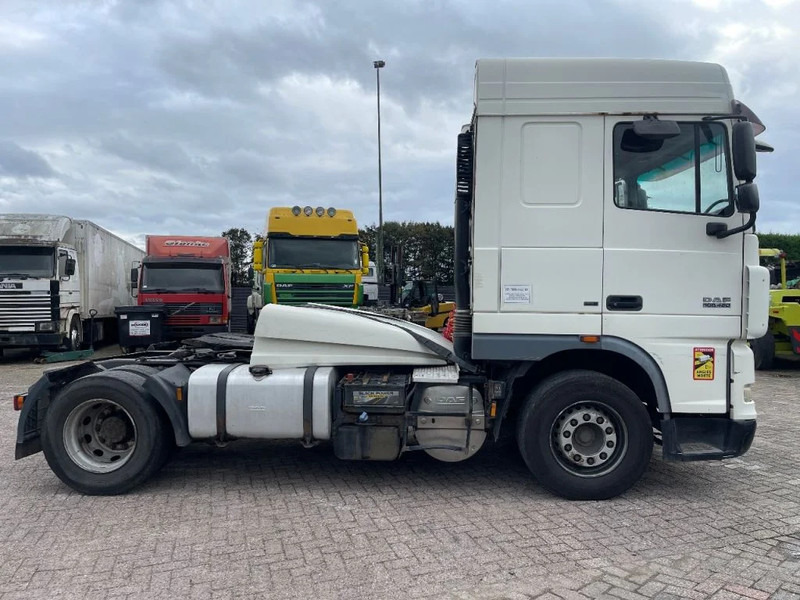DAF XF 105.460 Tractor unit - Tracteur routier: photos 4 DAF XF 105.460 Tractor unit - Tracteur routier: photos 4