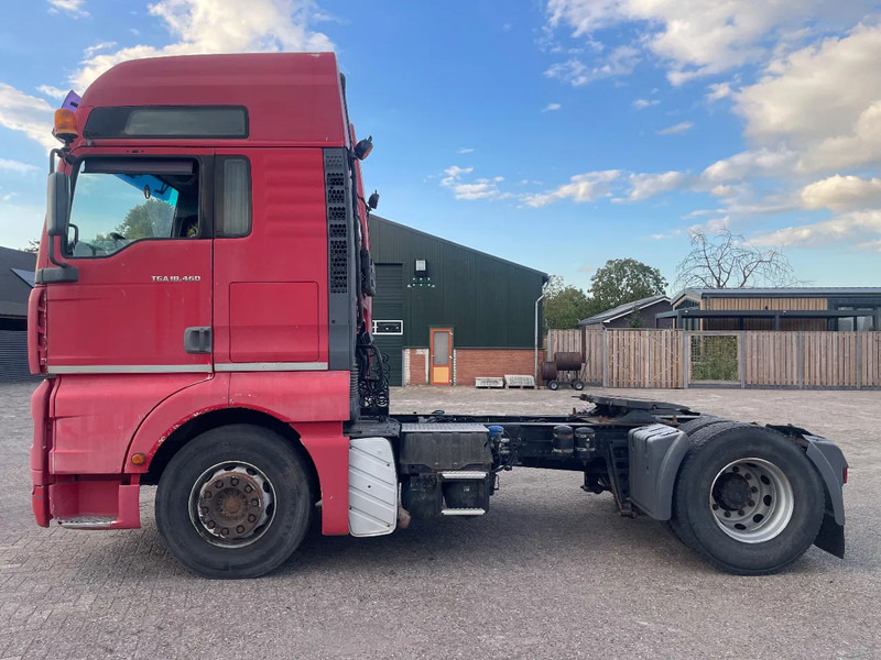 MAN TGA 18.460 Tractor unit manual pump - Tracteur routier: photos 4 MAN TGA 18.460 Tractor unit manual pump - Tracteur routier: photos 4