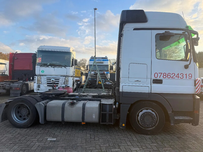 Mercedes-Benz Actros 1844 Tractor unit - Tracteur routier: photos 4 Mercedes-Benz Actros 1844 Tractor unit - Tracteur routier: photos 4