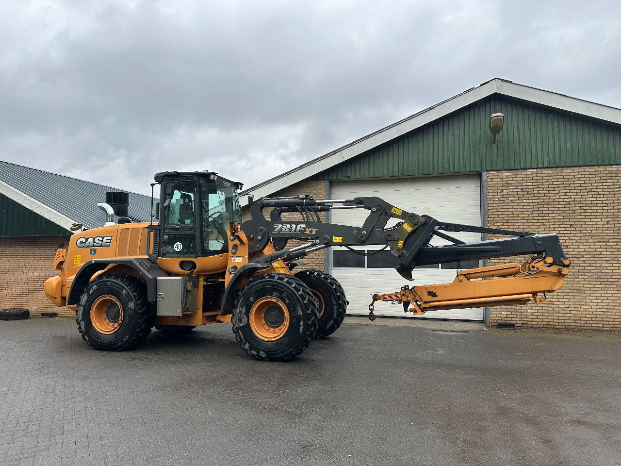 Case 721F  - Chargeuse sur pneus: photos 3 Case 721F  - Chargeuse sur pneus: photos 3