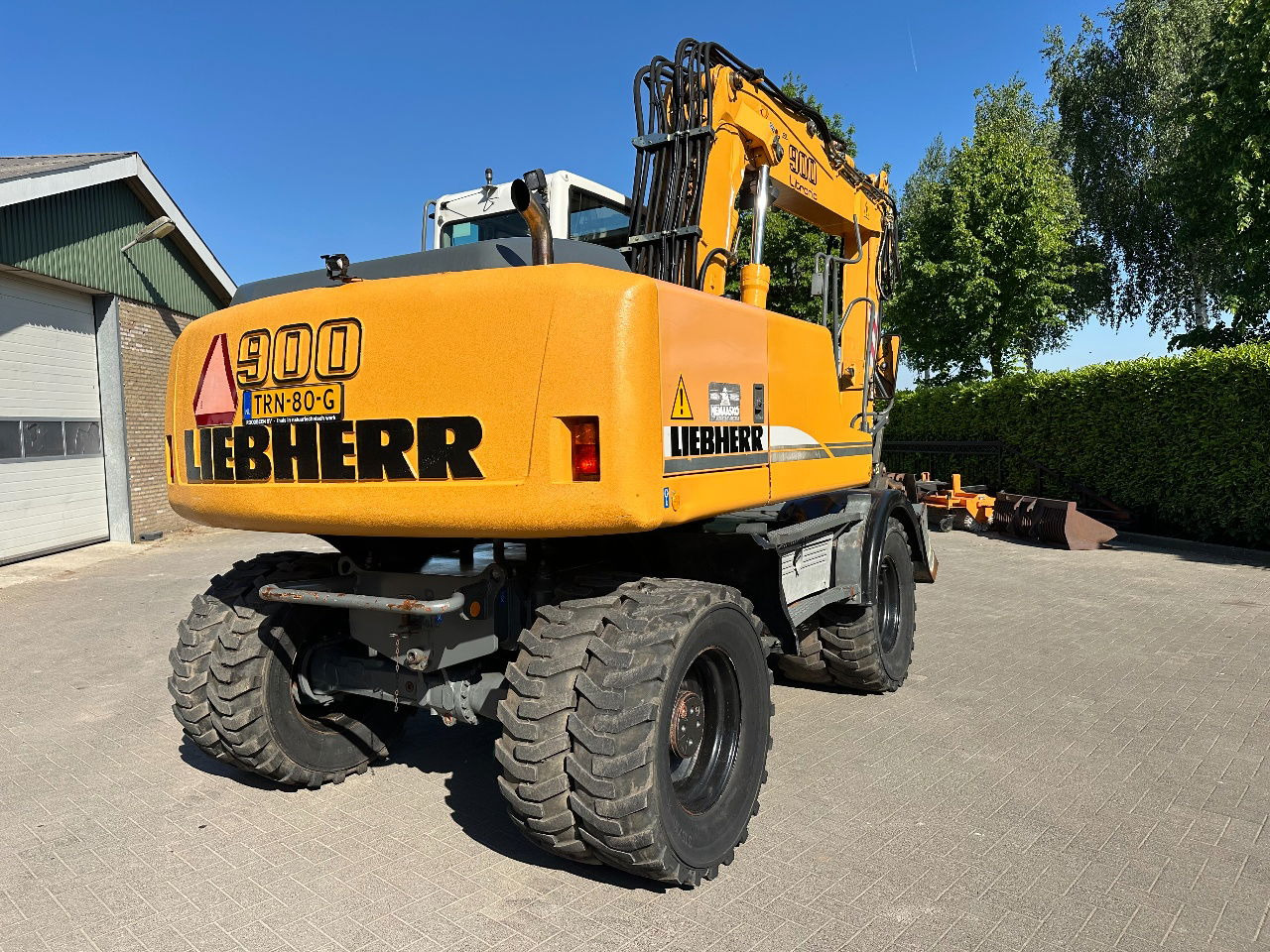 Liebherr A900C - Pelle sur pneus: photos 5 Liebherr A900C - Pelle sur pneus: photos 5