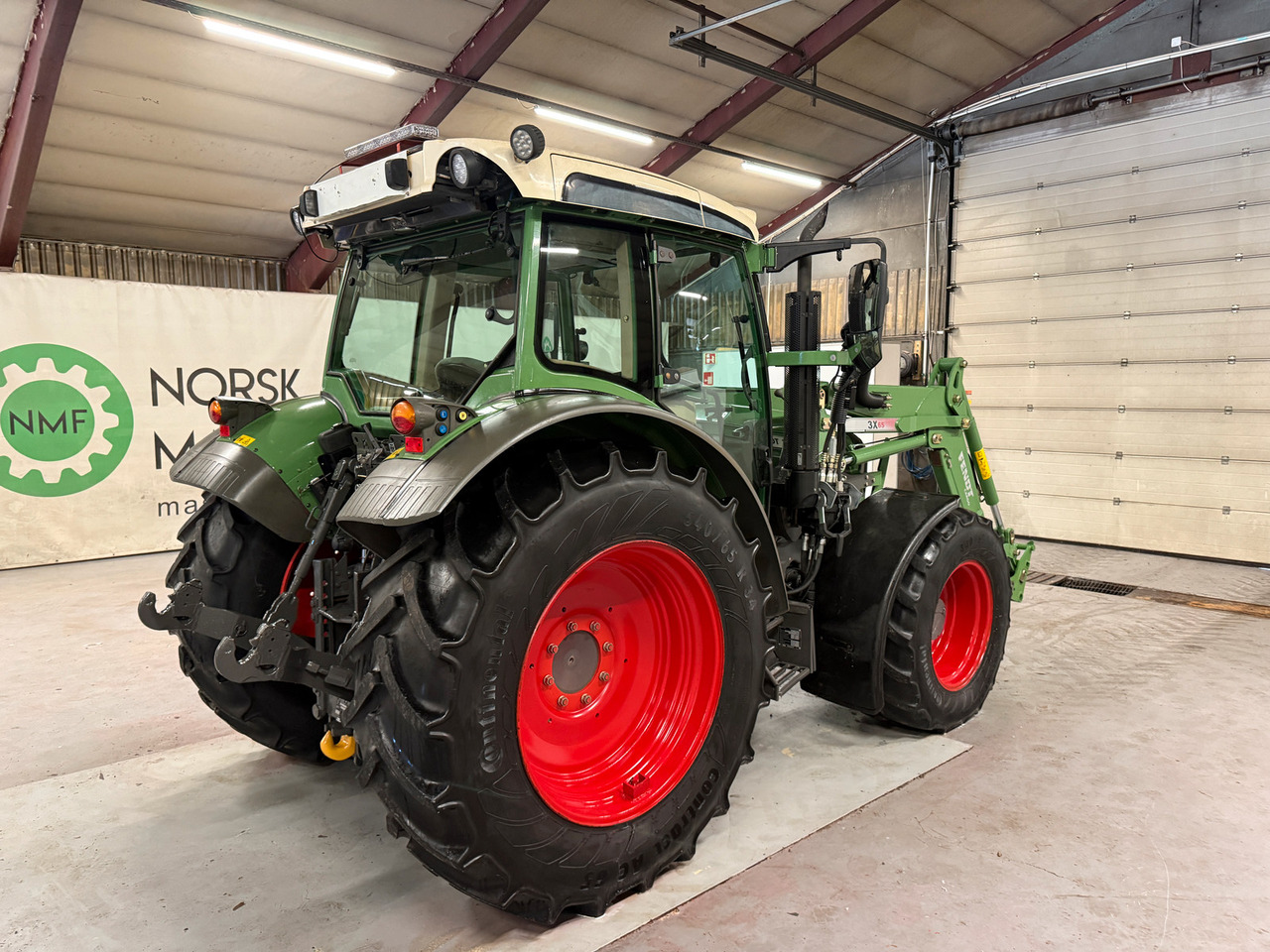Fendt 211 Vario TMS - Tracteur agricole: photos 5 Fendt 211 Vario TMS - Tracteur agricole: photos 5
