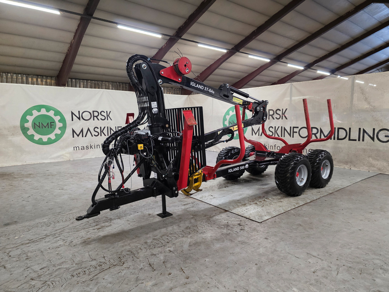 Igland 380 Swingtrac-system - Remorque grumier: photos 1 Igland 380 Swingtrac-system - Remorque grumier: photos 1