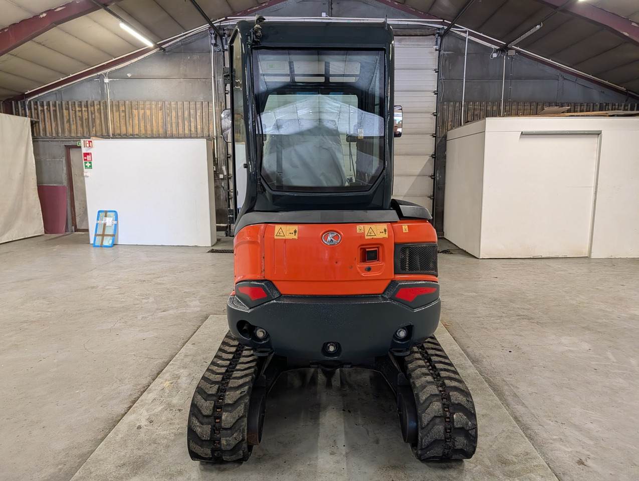 Kubota U27-4 - Mini pelle: photos 3 Kubota U27-4 - Mini pelle: photos 3