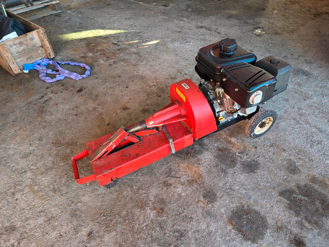 Liten Vedkløyver - Fendeuse de bûches: photos 1 Liten Vedkløyver - Fendeuse de bûches: photos 1