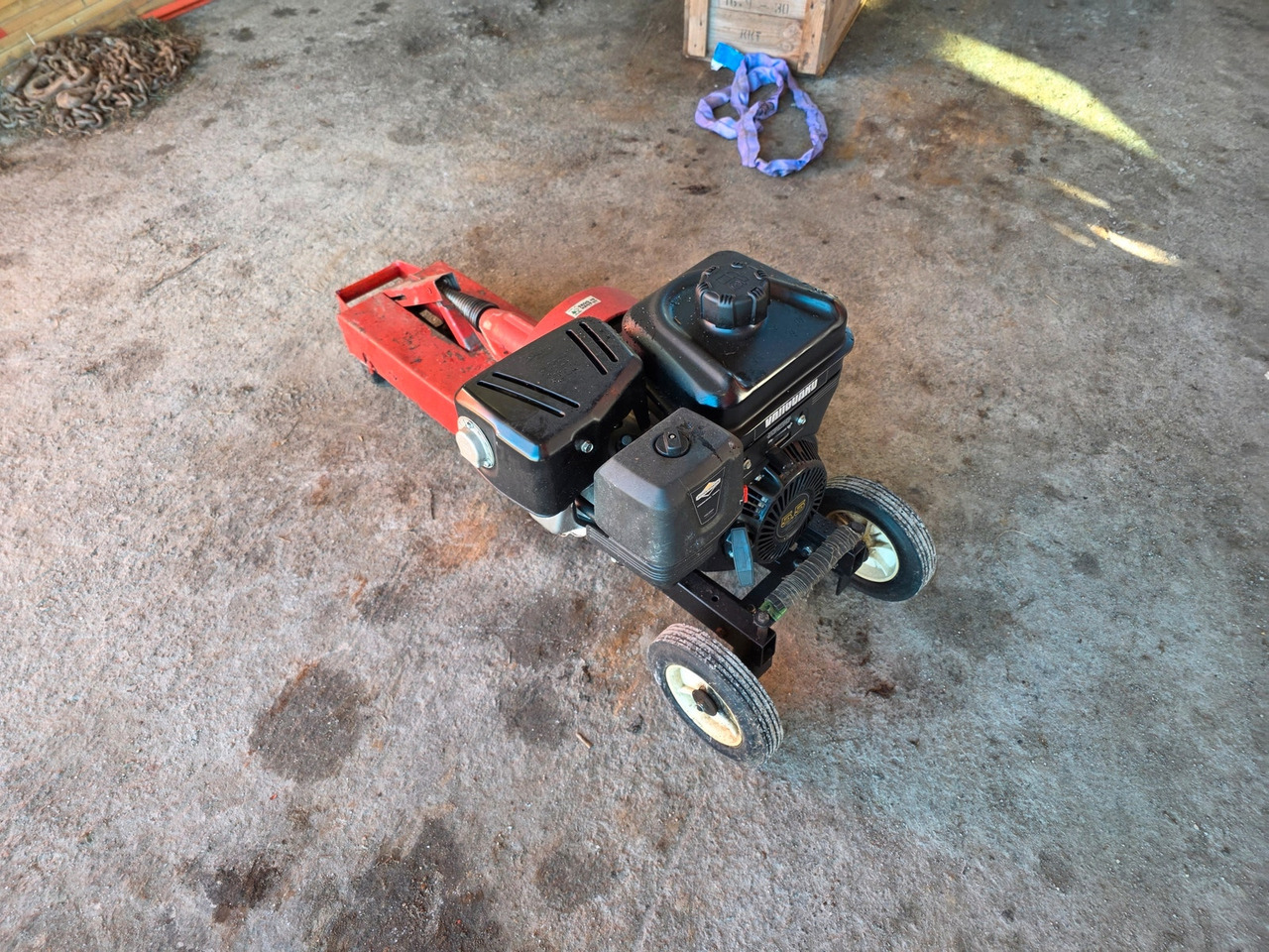 Liten Vedkløyver - Fendeuse de bûches: photos 2 Liten Vedkløyver - Fendeuse de bûches: photos 2