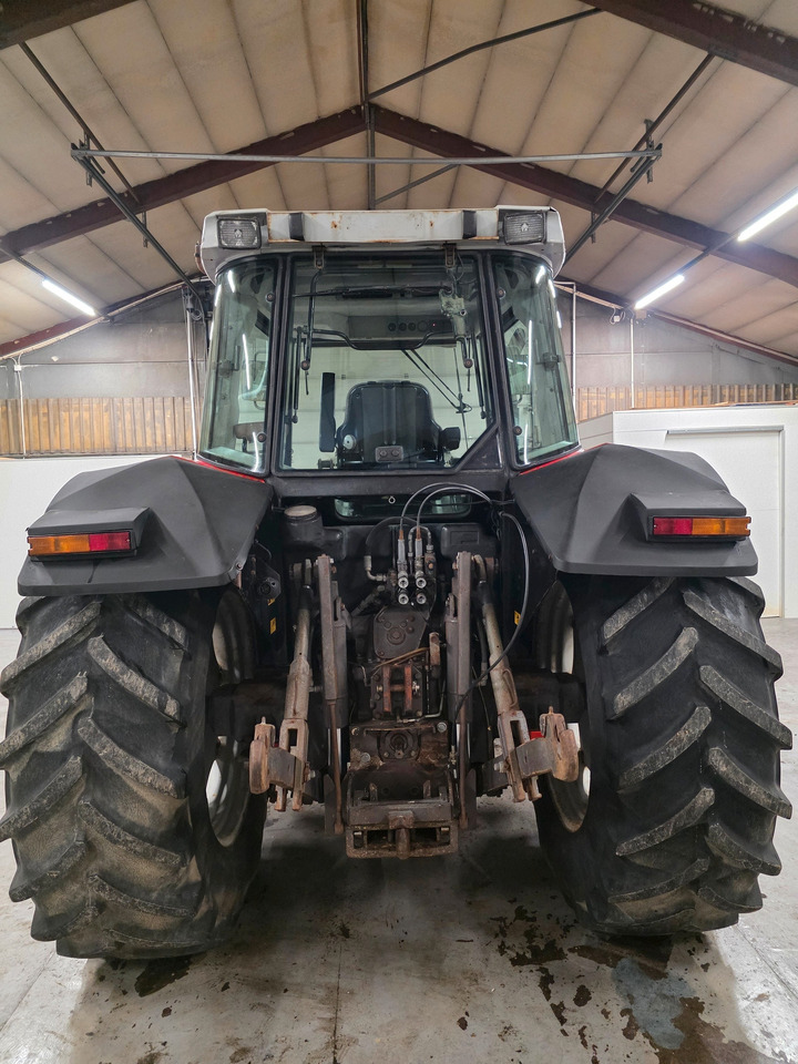 Massey Ferguson 6180 - Tracteur agricole: photos 4 Massey Ferguson 6180 - Tracteur agricole: photos 4