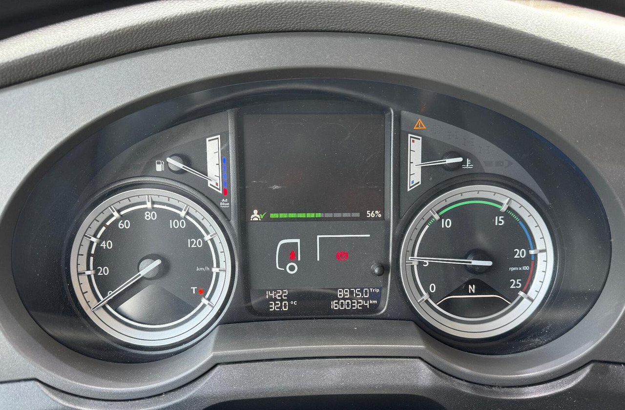 Autre matériel Motrice frigo DAF XF 105.460 con Sponda: photos 7