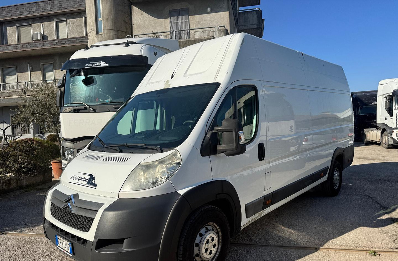 CITROEN Y DUMFC FYL - 110 kw - Fourgon utilitaire: photos 1 CITROEN Y DUMFC FYL - 110 kw - Fourgon utilitaire: photos 1