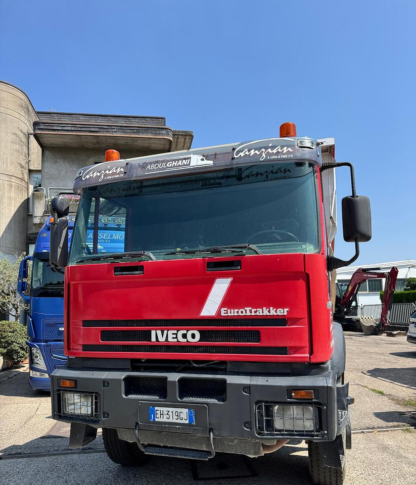 Camion benne RIBALTABILE IVECO MAGIRUS 410E42 - 8X4: photos 6