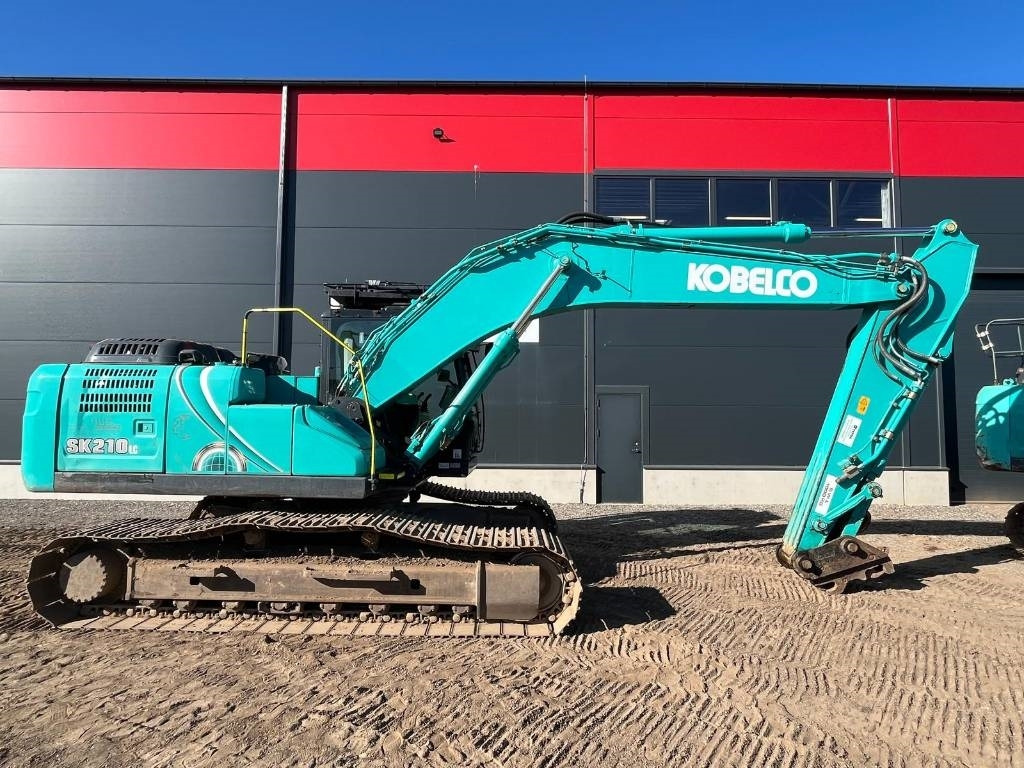 Kobelco SK 210 LC-10E - Pelle sur chenille: photos 5 Kobelco SK 210 LC-10E - Pelle sur chenille: photos 5
