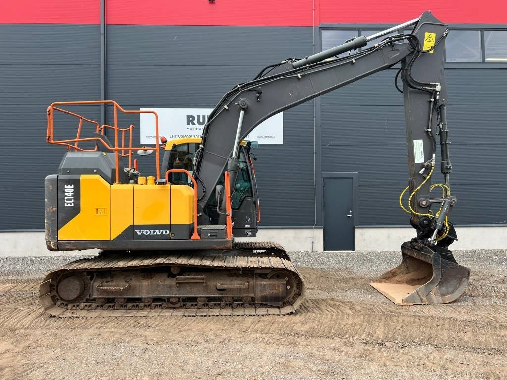 Volvo EC 140 EL - Pelle sur chenille: photos 5 Volvo EC 140 EL - Pelle sur chenille: photos 5