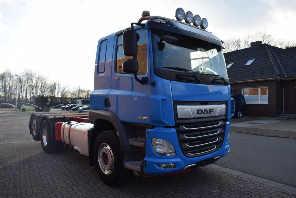 Camion benne neuf DAF  CF 450 6x2 Fahrgestell Klima Navi Lift Retarder: photos 11