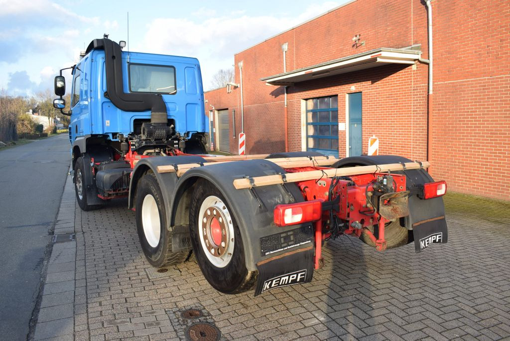 Camion benne neuf DAF  CF 450 6x2 Fahrgestell Klima Navi Lift Retarder: photos 6
