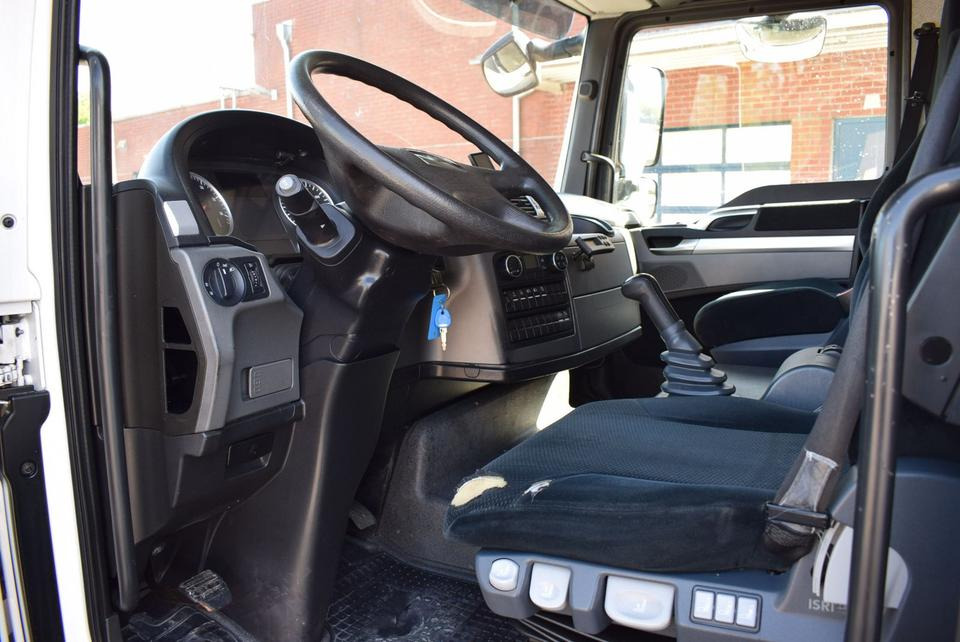 Camion fourgon MAN TGL 8.180 Koffer 6,20mLBW 1000KG Klima: photos 14