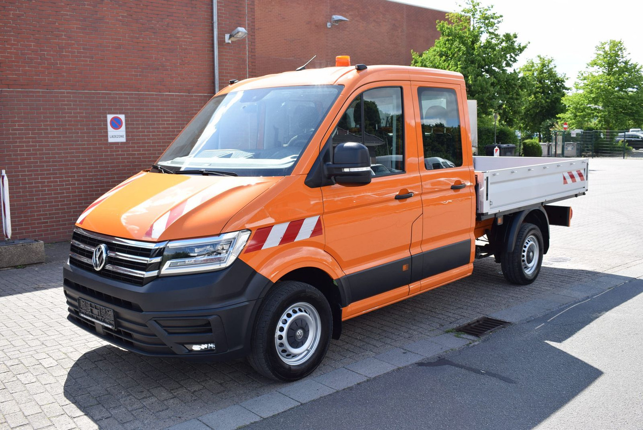 Volkswagen Crafter 35 Doka Allrad Klima AHK Automatik ACC - Utilitaire plateau, Utilitaire double cabine: photos 1 Volkswagen Crafter 35 Doka Allrad Klima AHK Automatik ACC - Utilitaire plateau, Utilitaire double cabine: photos 1