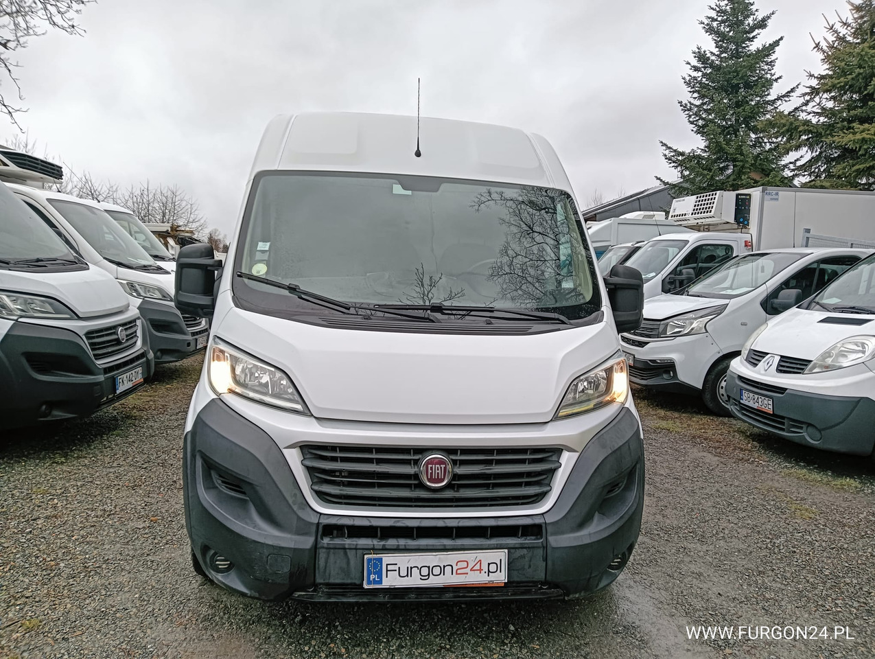 FIAT DUCATO FURGON BLASZAK L3H2 NR 819 - Fourgonnette: photos 2 FIAT DUCATO FURGON BLASZAK L3H2 NR 819 - Fourgonnette: photos 2