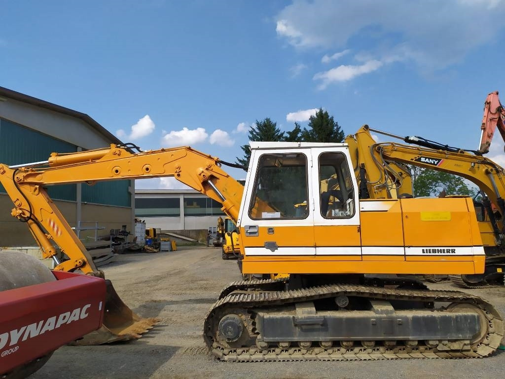 Liebherr 902 - Pelle sur chenille: photos 2 Liebherr 902 - Pelle sur chenille: photos 2