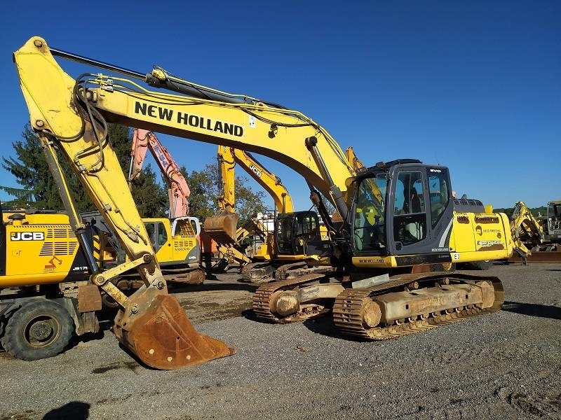 New Holland E 265 C - Pelle sur chenille: photos 1 New Holland E 265 C - Pelle sur chenille: photos 1