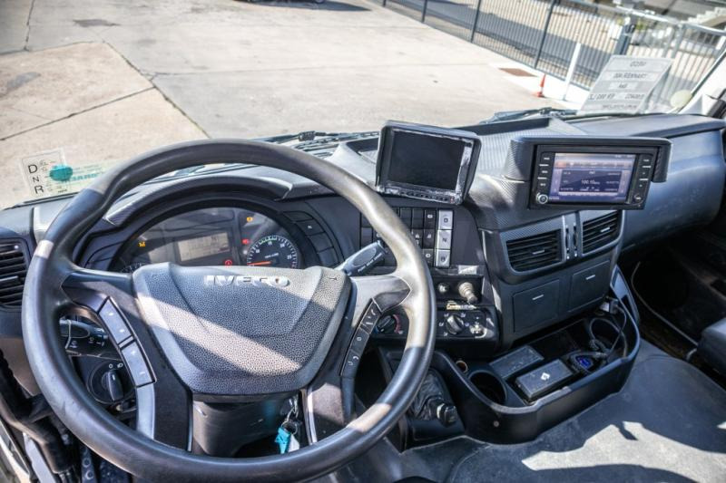 Camion malaxeur Iveco TRAKKER 400+BAND/TAPIS/BELT T40: photos 6