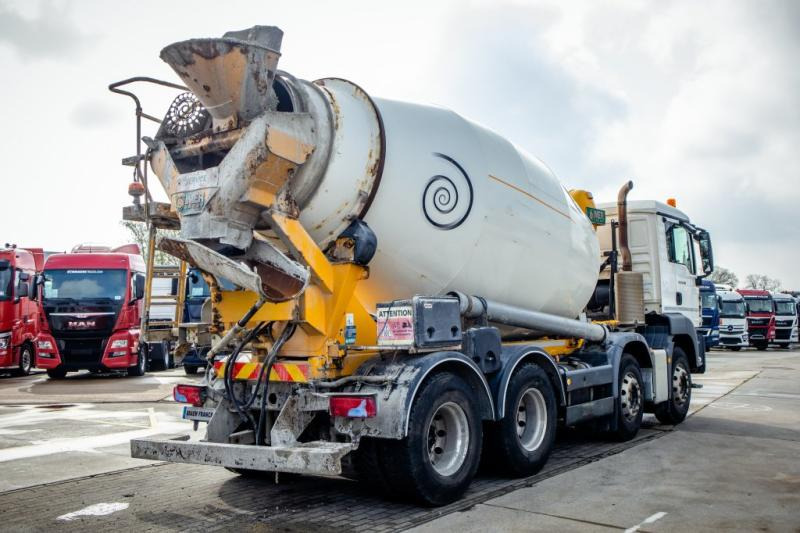MAN TGS 32.360 BB+E6+MIXER 9M³ - Camion malaxeur: photos 3 MAN TGS 32.360 BB+E6+MIXER 9M³ - Camion malaxeur: photos 3