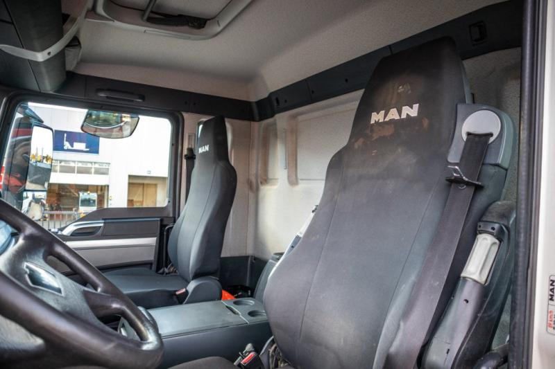 Camion malaxeur MAN TGS 32.360 BB+ MIXER 9M³: photos 10