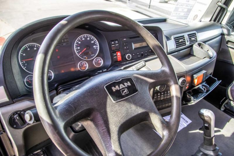 Camion benne, Camion grue MAN TGS 35.400+TEREX 16T/2: photos 9 Camion benne, Camion grue MAN TGS 35.400+TEREX 16T/2: photos 9