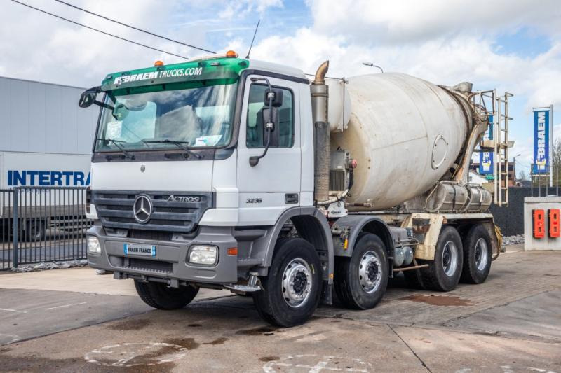 Mercedes ACTROS 3236 -MP2 + STETTER - Camion malaxeur: photos 1 Mercedes ACTROS 3236 -MP2 + STETTER - Camion malaxeur: photos 1