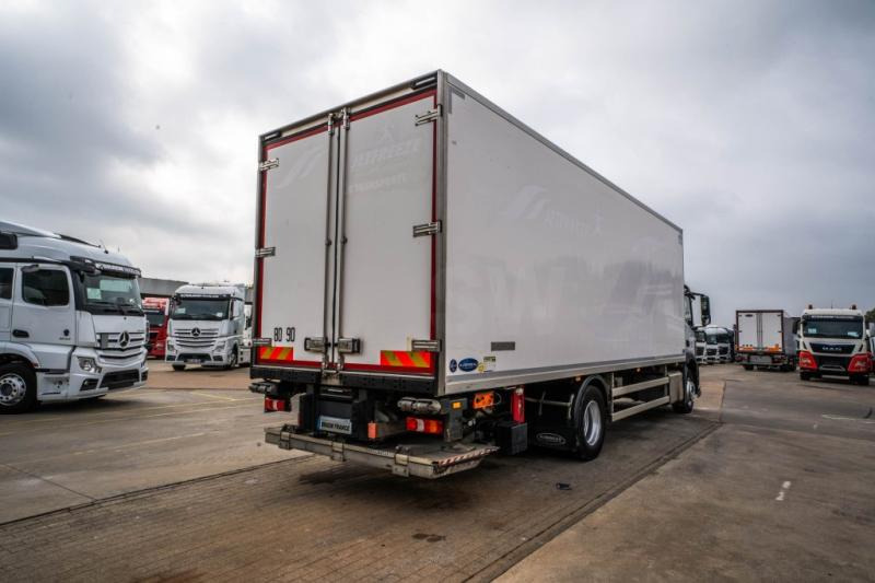 Mercedes ANTOS 1833 +CARRIER SUPRA MULTI 1250Mt+DHOLLANDIA 2.5T - Camion frigorifique: photos 4 Mercedes ANTOS 1833 +CARRIER SUPRA MULTI 1250Mt+DHOLLANDIA 2.5T - Camion frigorifique: photos 4
