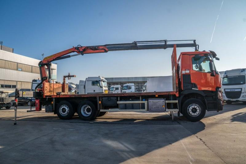 Renault C 380 DXI-6X2-PALFINGER 18002C/3 - Camion plateau, Camion grue: photos 3 Renault C 380 DXI-6X2-PALFINGER 18002C/3 - Camion plateau, Camion grue: photos 3