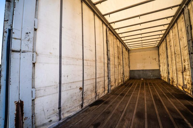 Renault MIDLUM 270 (18t) DXI en crédit-bail Renault MIDLUM 270 (18t) DXI: photos 8