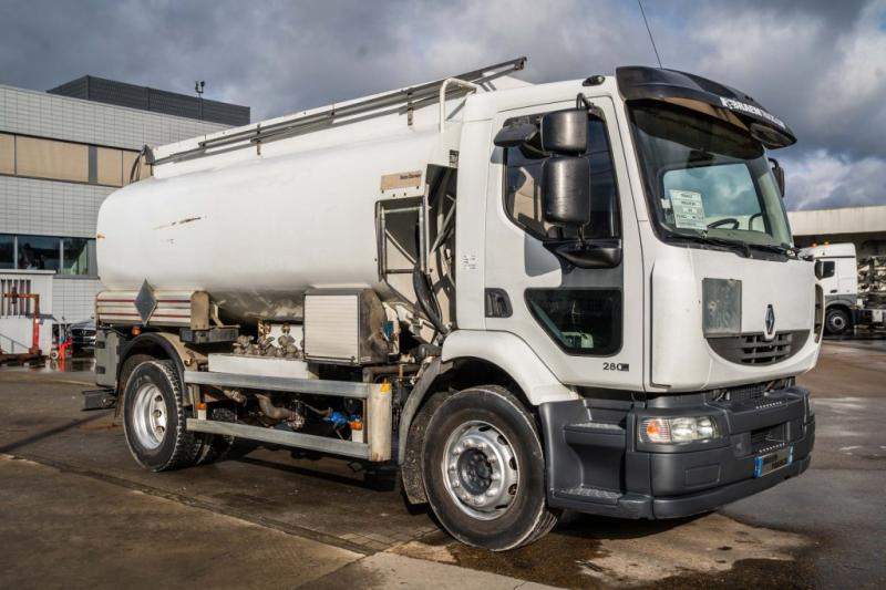 Renault MIDLUM 280+TANK 12.500L/5 Comp. - Camion citerne: photos 2 Renault MIDLUM 280+TANK 12.500L/5 Comp. - Camion citerne: photos 2