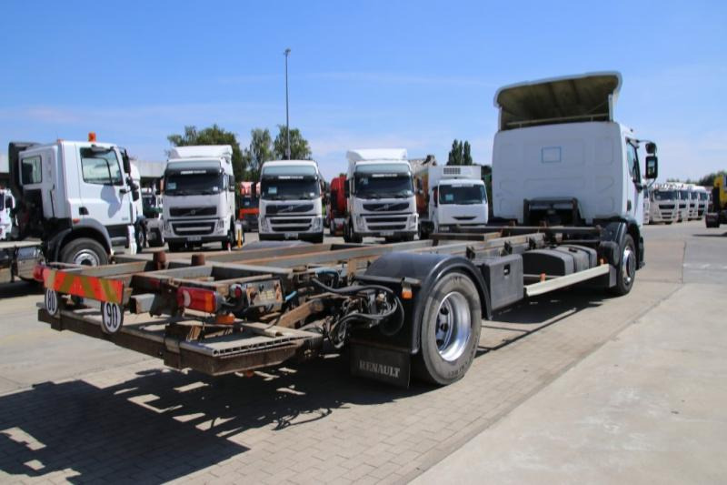 Renault PREMIUM 270 DCI - Problème moteur. - Camion porte-conteneur/ Caisse mobile: photos 3 Renault PREMIUM 270 DCI - Problème moteur. - Camion porte-conteneur/ Caisse mobile: photos 3