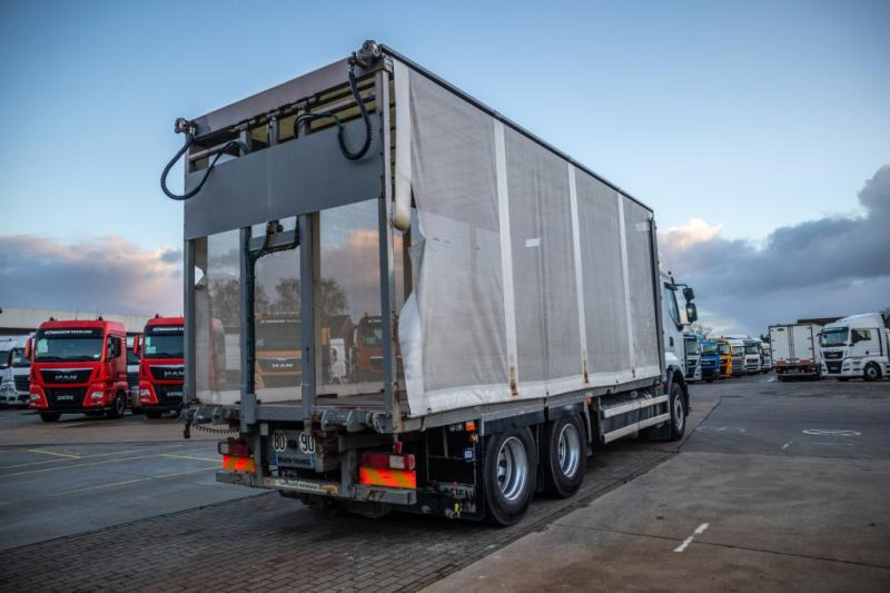 Renault PREMIUM LANDER 460DXI-6x2+10 pneus/tires-intarder - Camion à rideaux coulissants: photos 3 Renault PREMIUM LANDER 460DXI-6x2+10 pneus/tires-intarder - Camion à rideaux coulissants: photos 3