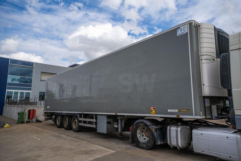 Chereau CHEREAU+CARRIER 1950 MT+DHOLLANDIA 2.5T - Semi-remorque: photos 2 Chereau CHEREAU+CARRIER 1950 MT+DHOLLANDIA 2.5T - Semi-remorque: photos 2