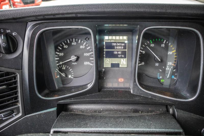 Tracteur routier Mercedes ACTROS 1845 LS: photos 9