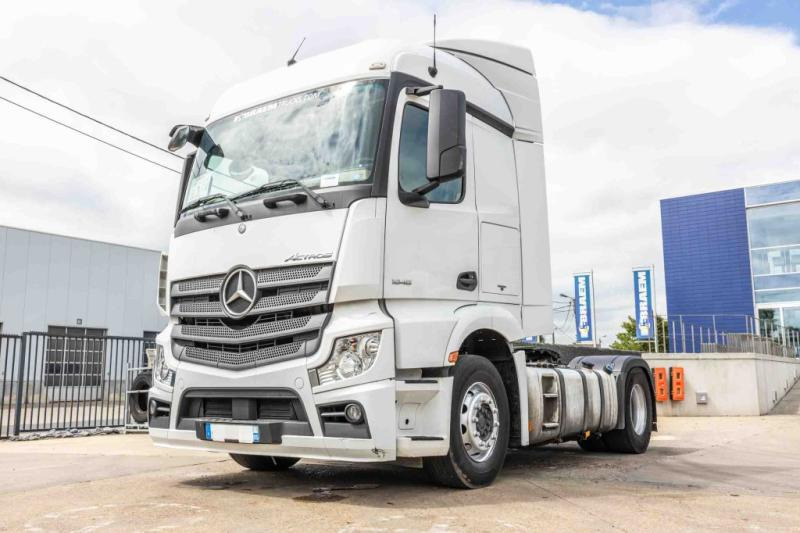 Mercedes ACTROS 1845 LS+HYDR - Tracteur routier: photos 1 Mercedes ACTROS 1845 LS+HYDR - Tracteur routier: photos 1