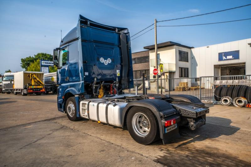 Mercedes ACTROS 1846 LS - Tracteur routier: photos 5 Mercedes ACTROS 1846 LS - Tracteur routier: photos 5