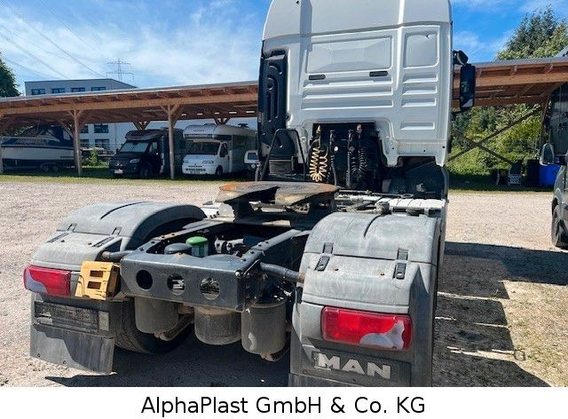 MAN 18.400 / 4x2 Hydraulik Orginal KM TipTop 18.400 / 4x2 Hydraulik Orginal KM TipTop - Tracteur routier: photos 5 MAN 18.400 / 4x2 Hydraulik Orginal KM TipTop 18.400 / 4x2 Hydraulik Orginal KM TipTop - Tracteur routier: photos 5