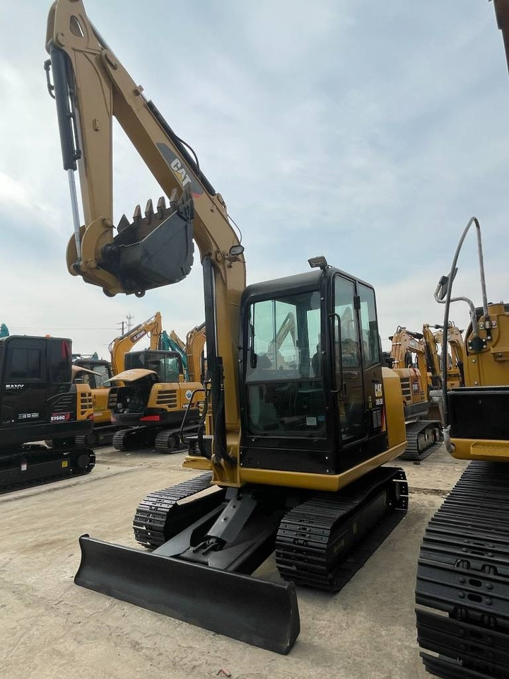 CAT 305.5E2  - Mini pelle: photos 2 CAT 305.5E2  - Mini pelle: photos 2