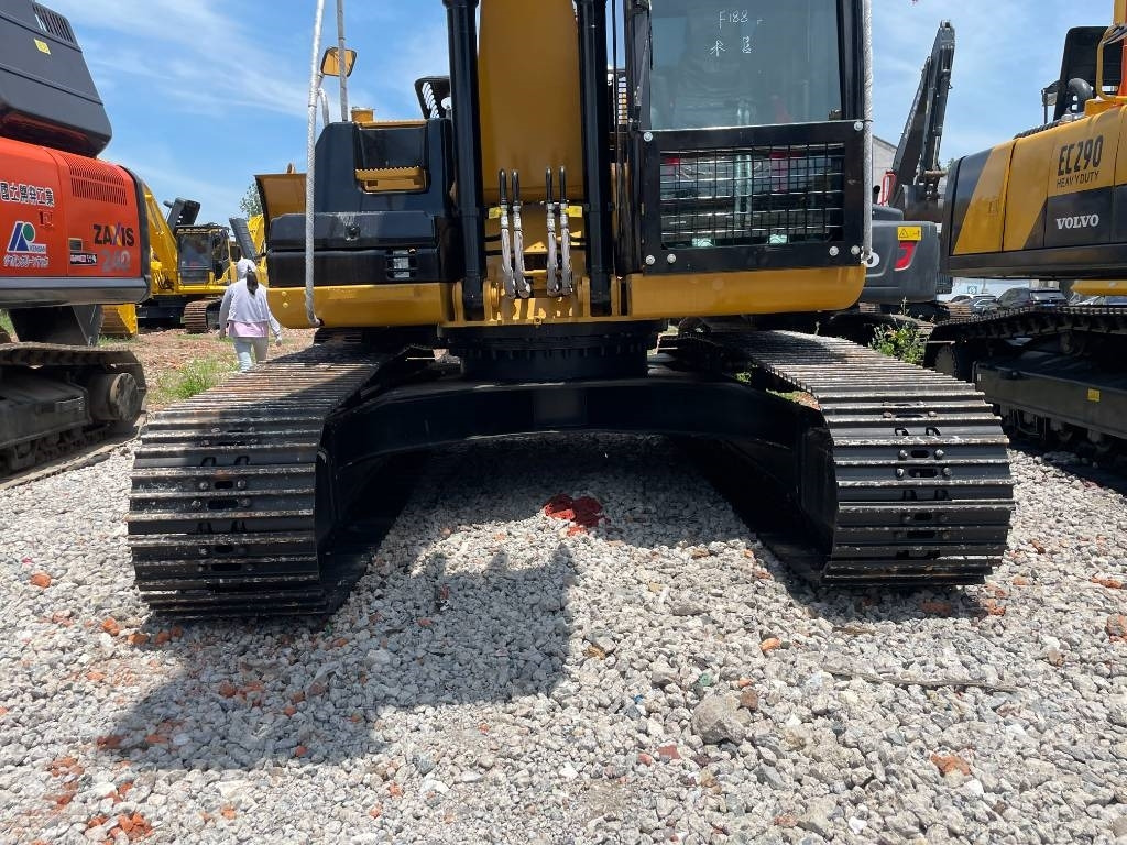 CAT 323D2 - Pelle sur chenille: photos 3 CAT 323D2 - Pelle sur chenille: photos 3