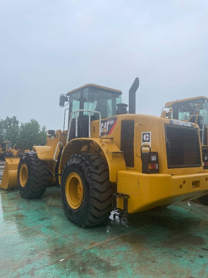 CAT 966 H - Chargeuse sur pneus: photos 1 CAT 966 H - Chargeuse sur pneus: photos 1