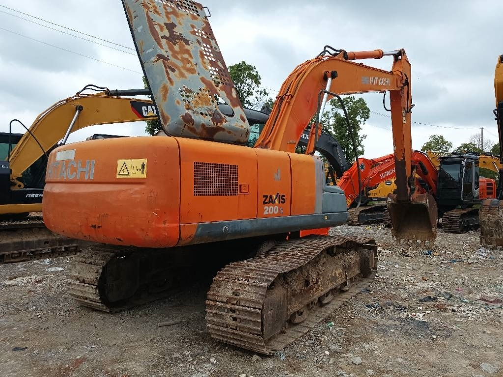 Hitachi ZX 200 E LC - Pelle sur chenille: photos 2 Hitachi ZX 200 E LC - Pelle sur chenille: photos 2