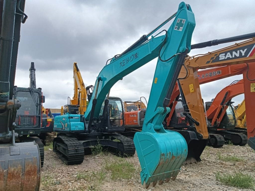 Kobelco SK 210 - Pelle sur chenille: photos 2 Kobelco SK 210 - Pelle sur chenille: photos 2