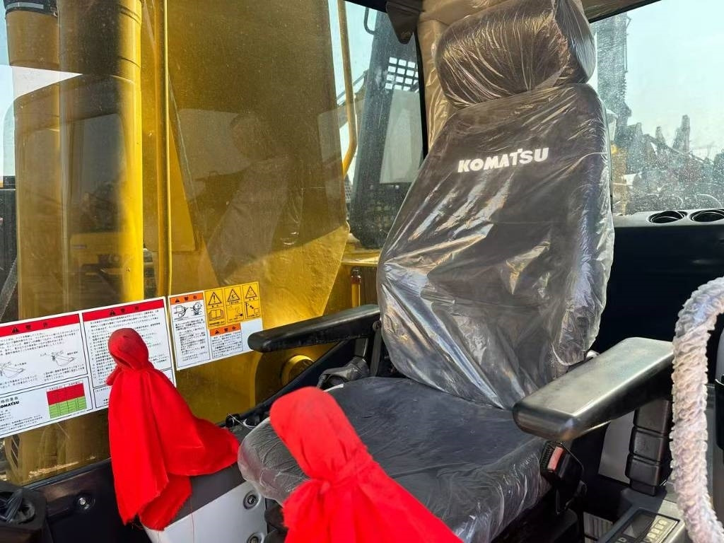 Pelle sur chenille Komatsu PC 240 LC: photos 7