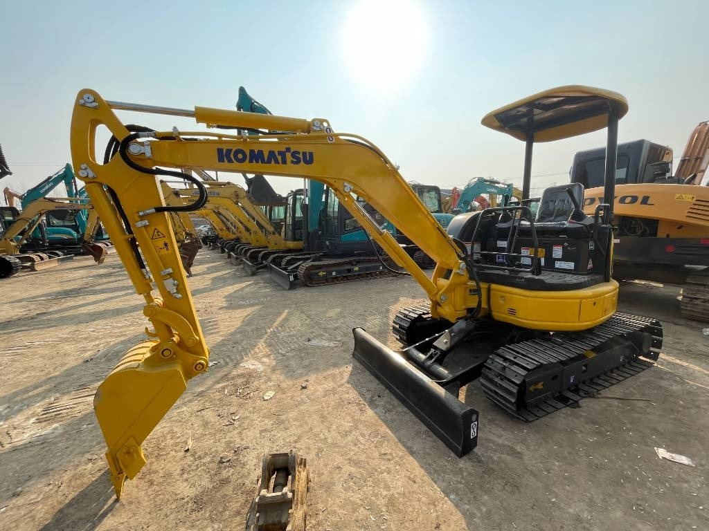 Mini pelle Komatsu PC35: photos 6